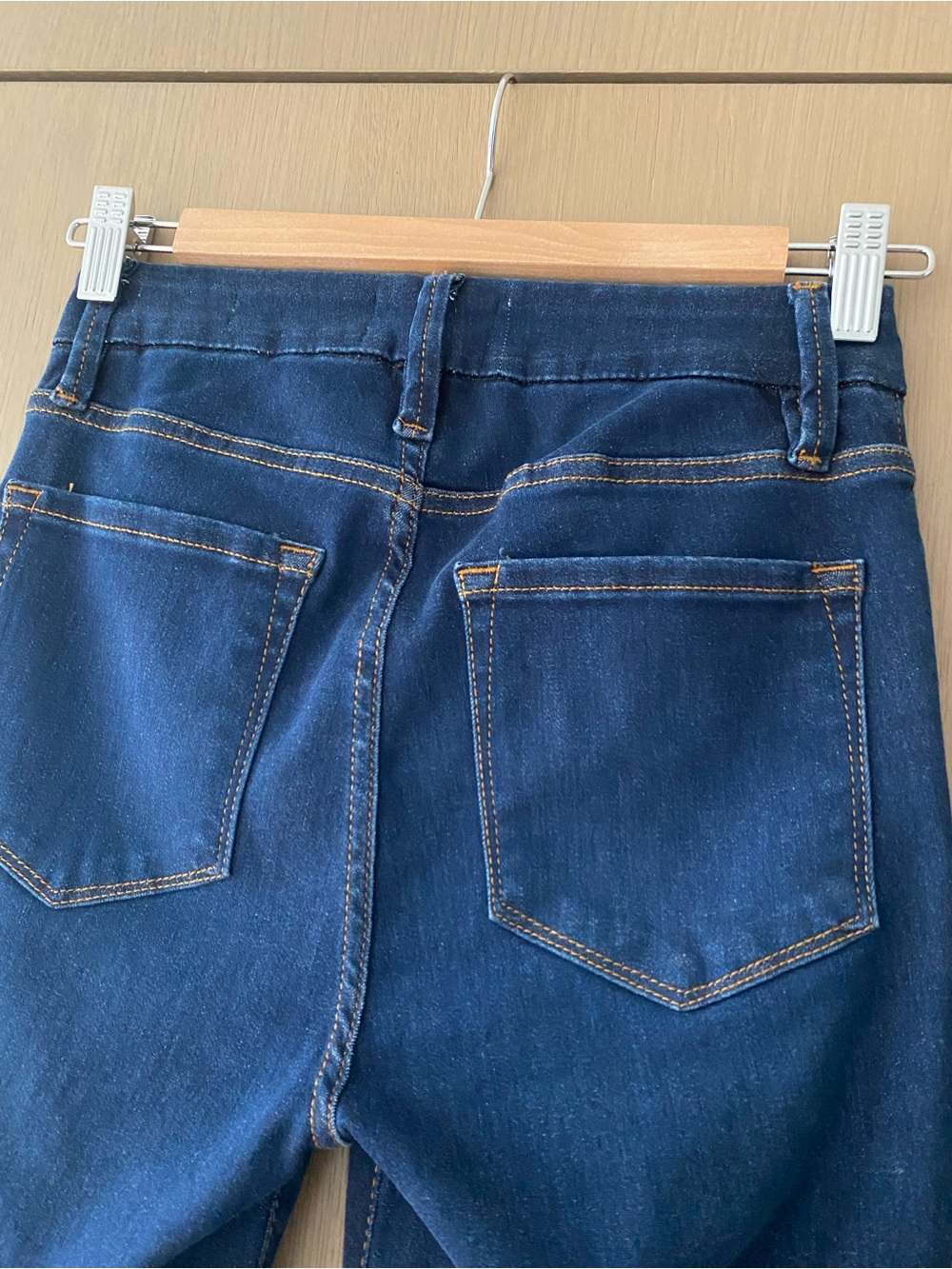 Frame Le Mini Boot jeans - Picture 3 of 9